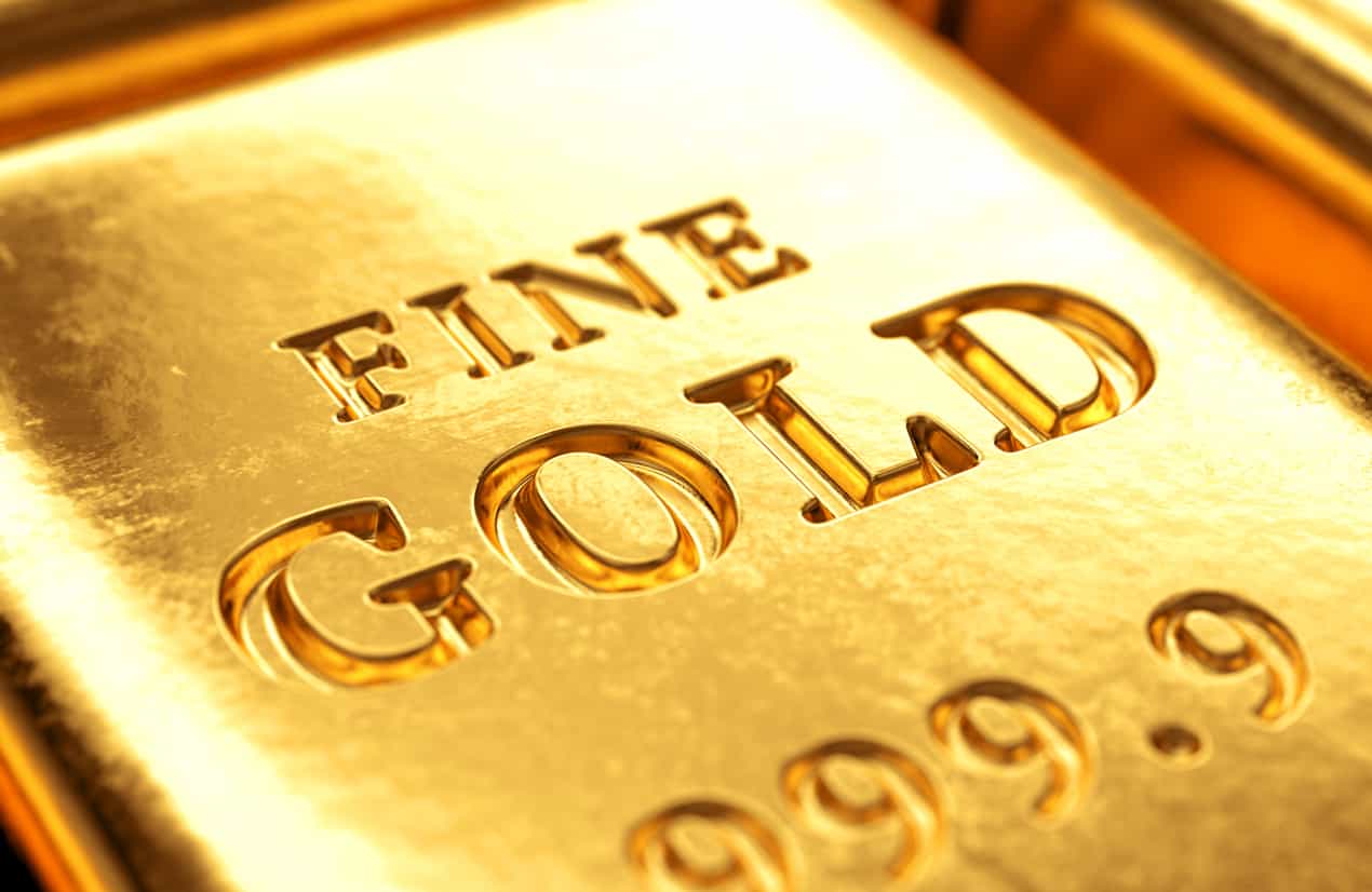 Gold prices fall on dollar strength, fading US rate-cut hopes