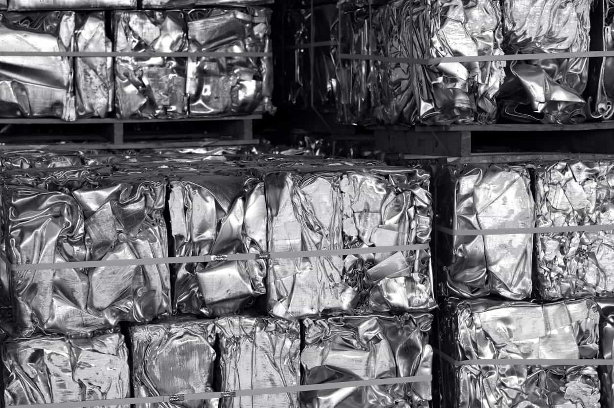 London aluminium hits four-year high on Middle East supply woes