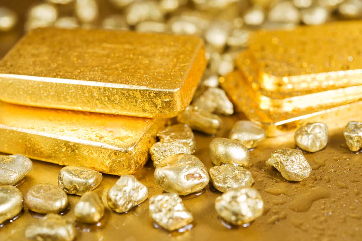 Gold falls on oil-driven inflation fears; US-Iran developments in focus