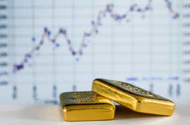 Gold rebounds from five-week low but inflation fears cap gains