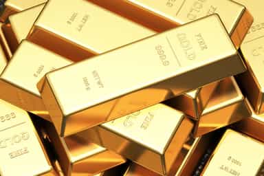 Gold dips with inflation worries rising on Middle East conflict