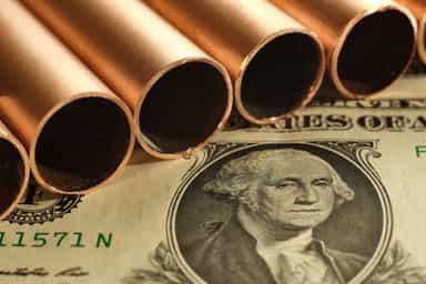 Copper climbs to over two-week high amid tariff uncertainty, Iran risks