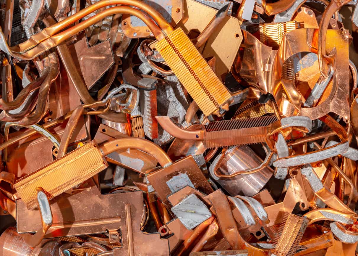 Copper rallies on easing oil, Middle East peace deal hopes