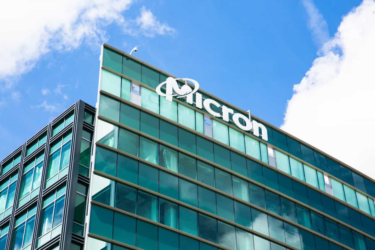 Micron puts chips back on the table