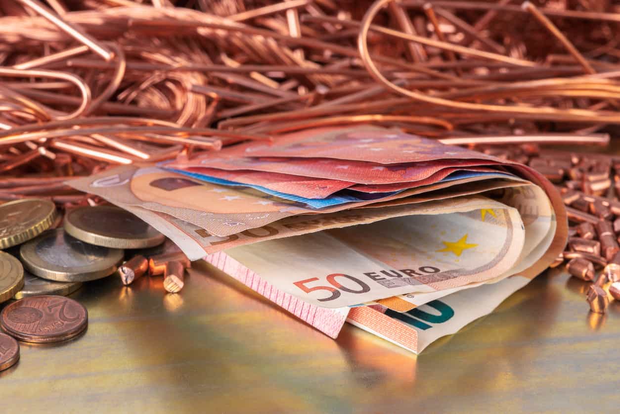 Theme of the Day: Copper is getting squeezed