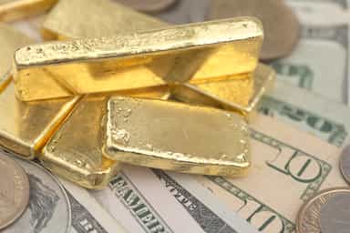 Gold slips as higher Treasury yields offset focus on Warsh's inflation message