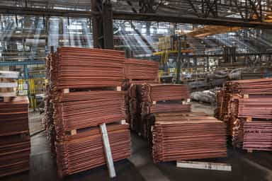 Copper heads for a weekly gain on mine supply risks, China demand