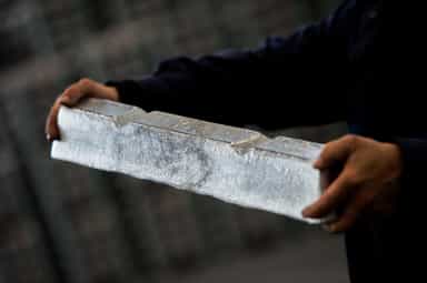 Aluminium hits near two-week low on Ukraine talks
