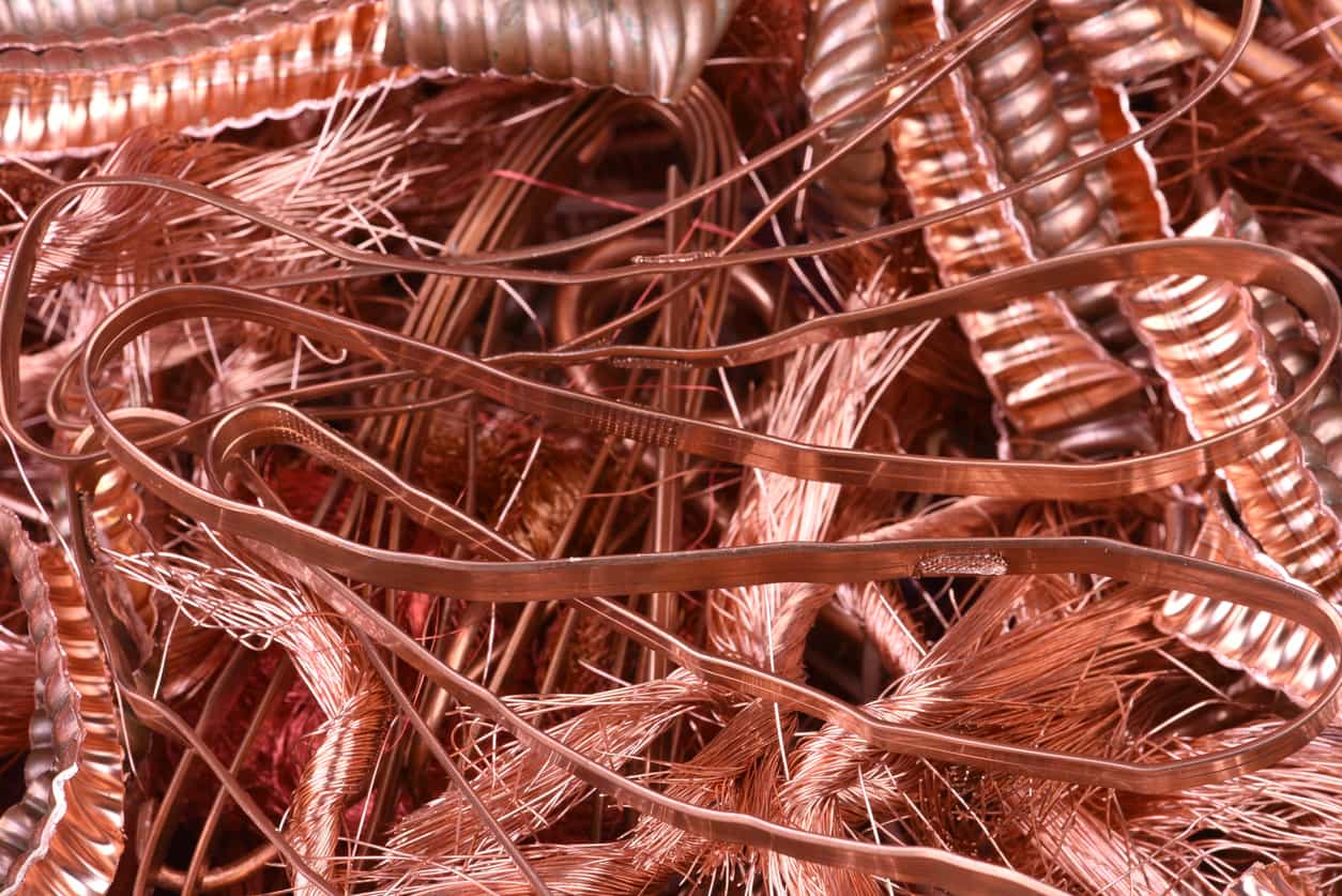 Copper extends gains on tighter supply signs, softer dollar