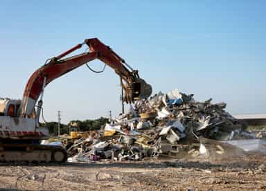 Copper erodes as industrial consumers baulk at high prices