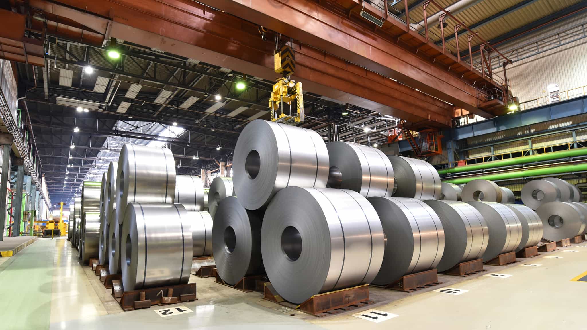 Nickel rises on concerns over sulphur supply via Hormuz