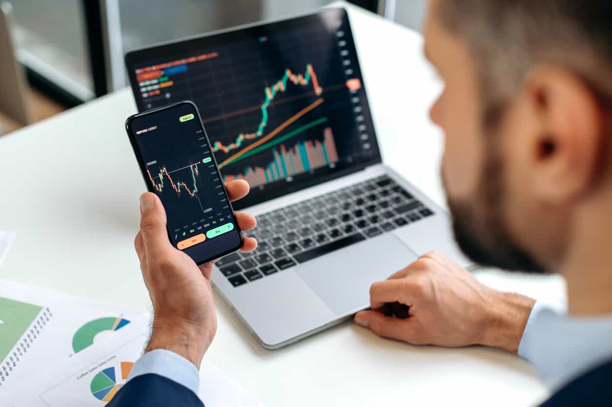 Stocks rise on AI optimism; lower oil helps bonds