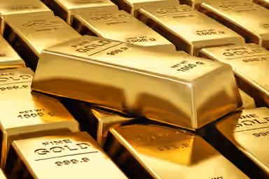 Gold drops over 1% as oil rally reinforces higher-for-longer rate outlook