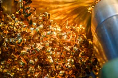 Gold heads for steep weekly loss as oil prices fuel Fed rate concerns